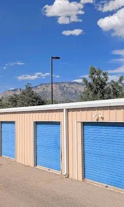 Storage-units-side